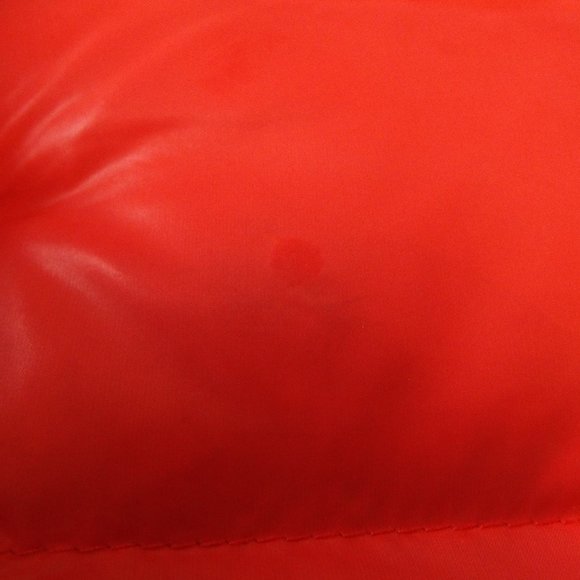 Men's Red Puffer Vest - Picture 16 of 16